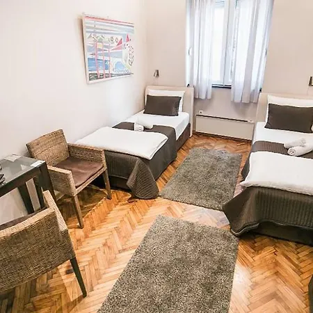 דירה Piano Cube *