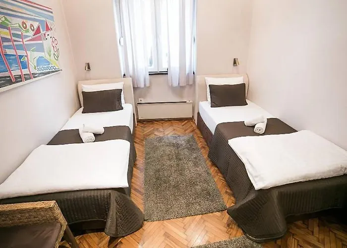 Piano Cube Apartmán